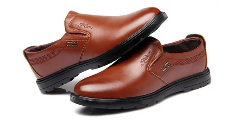 Men's Leather Solid Colored Loafers