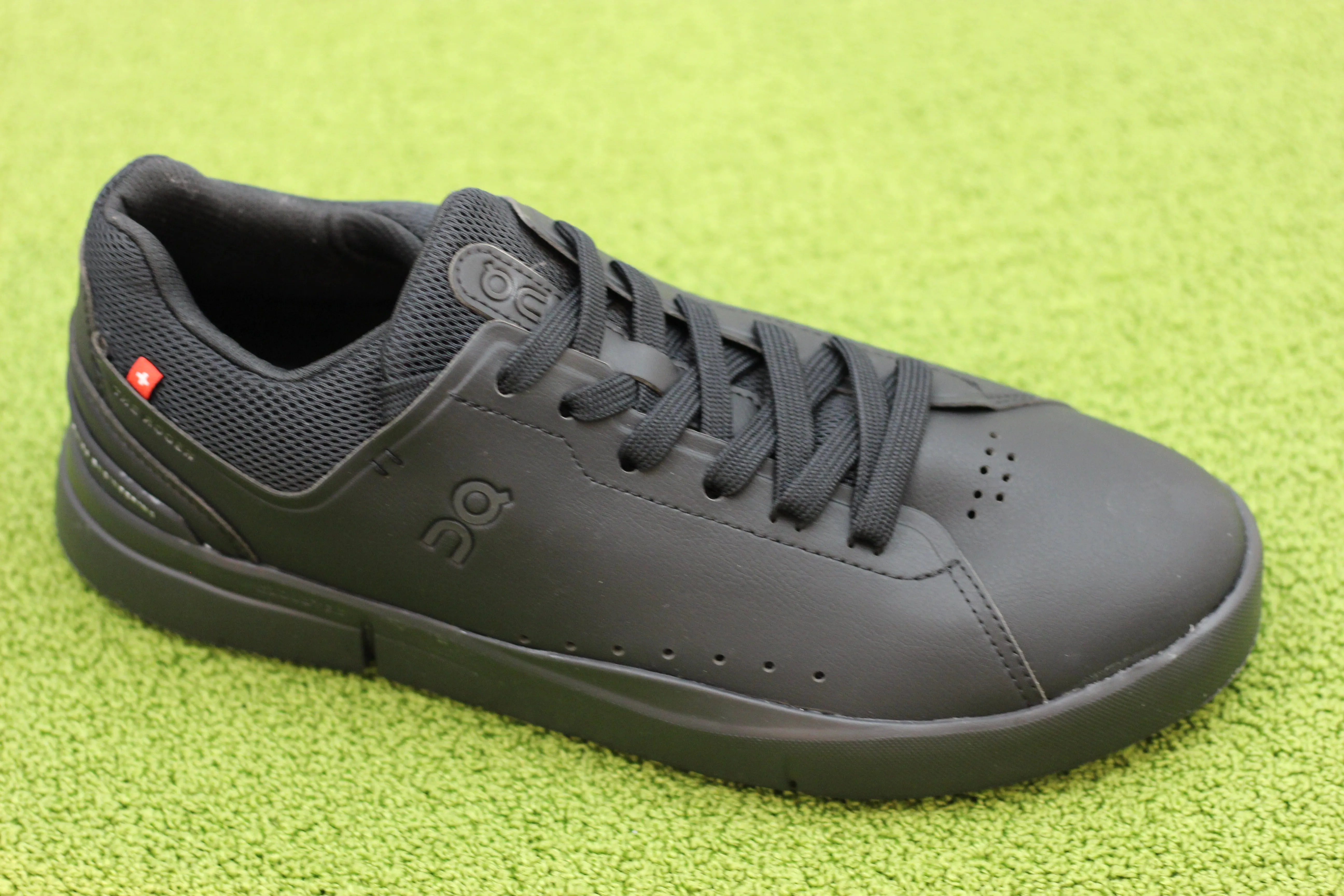 Mens Roger Advantage Sneaker - Black Synthetic Leather