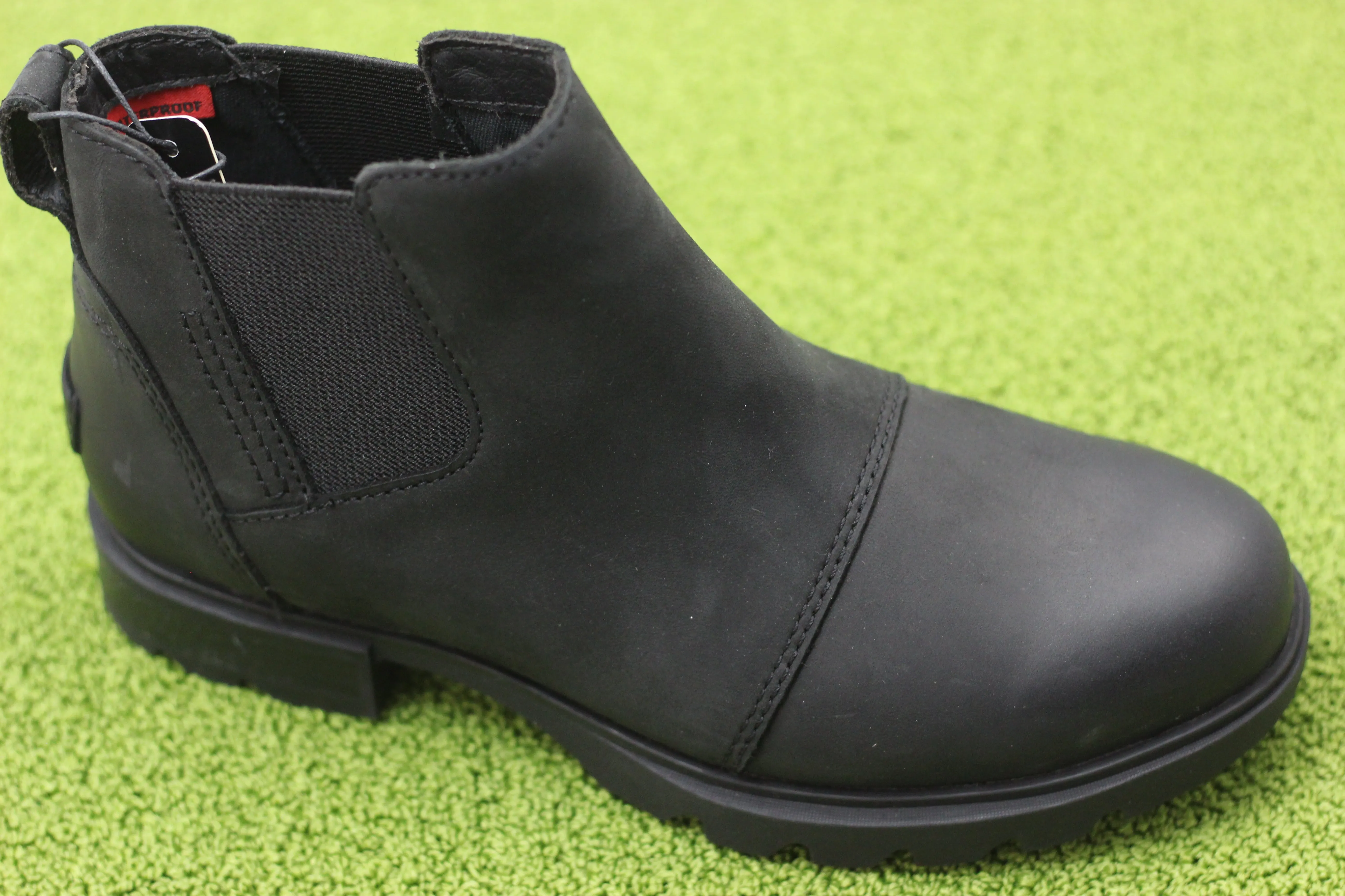 Women's Emelie 3 Chelsea Boot - Black Leather