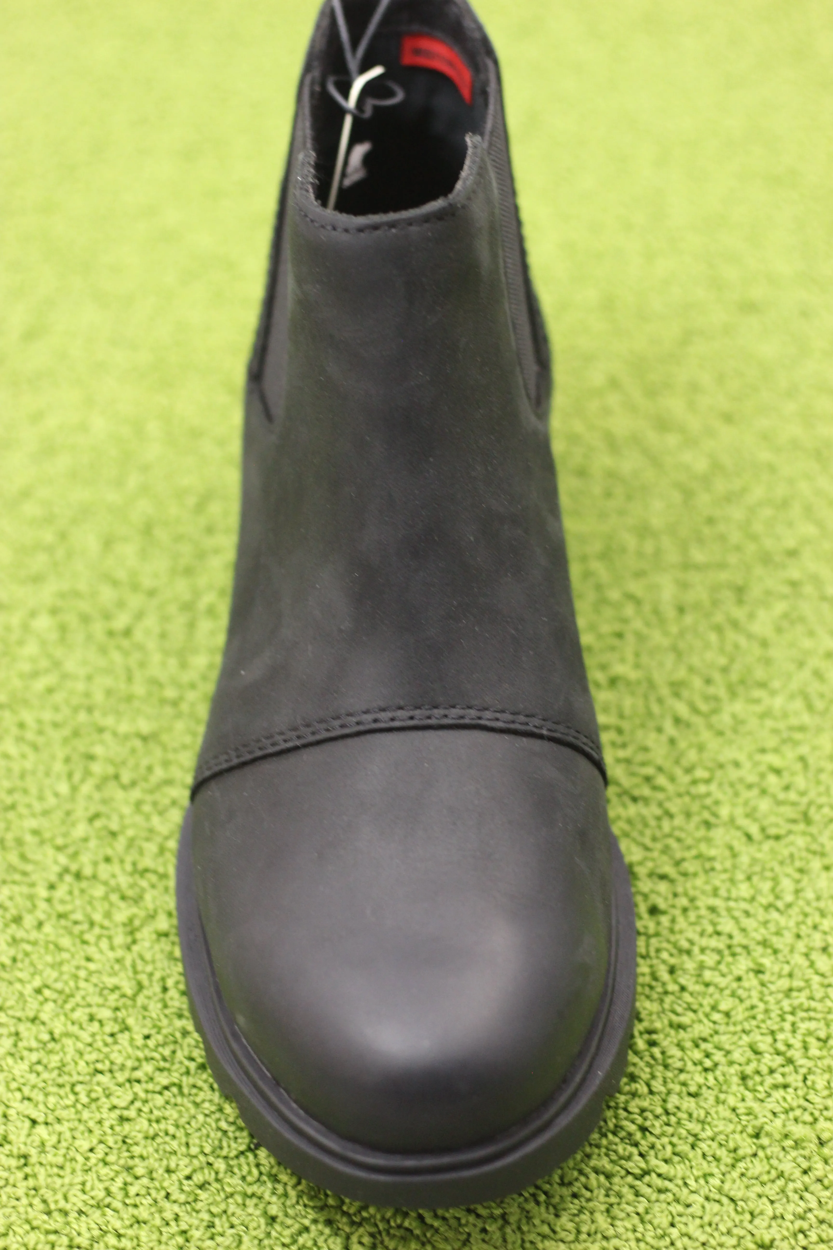 Women's Emelie 3 Chelsea Boot - Black Leather